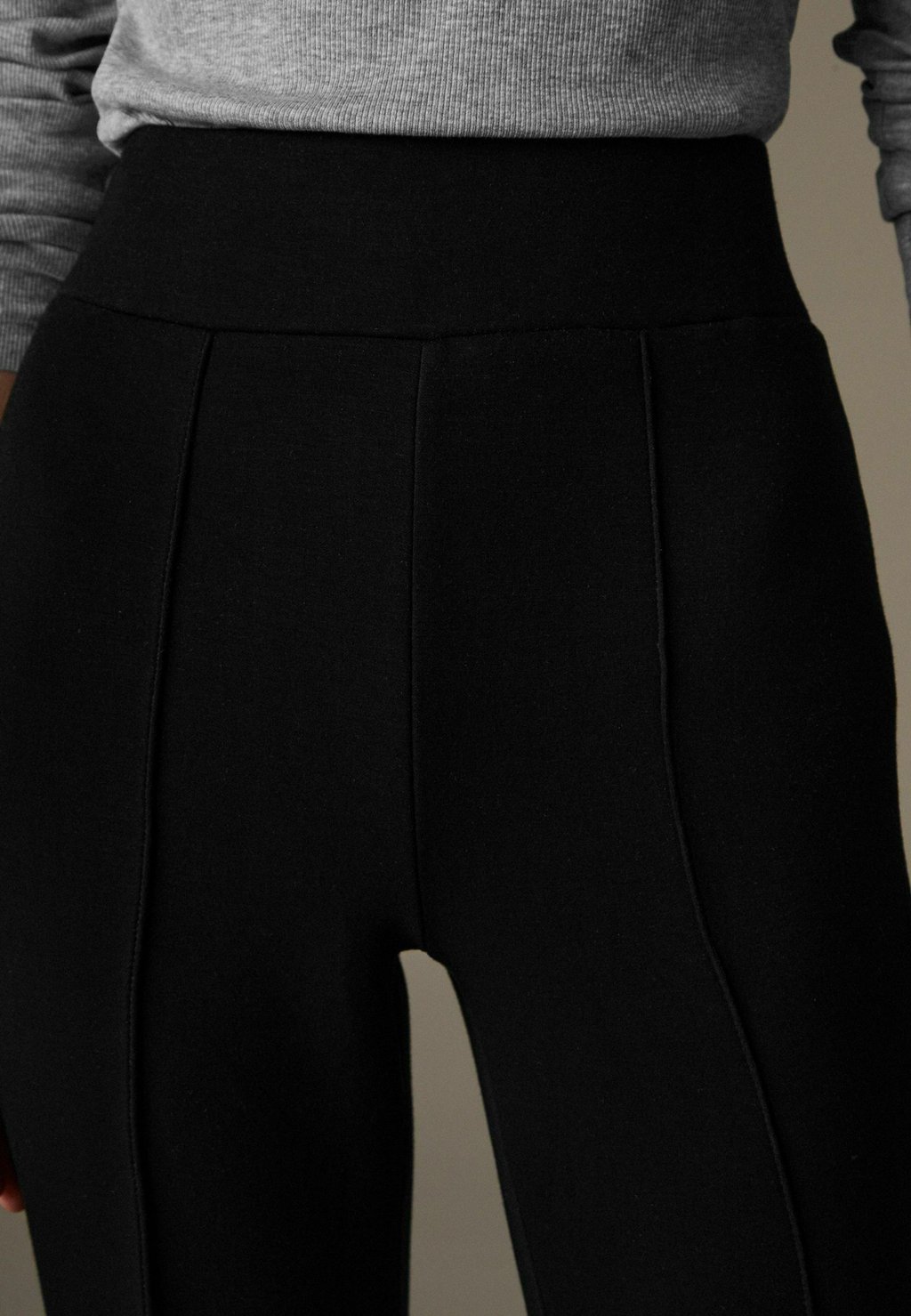

Брюки REGULAR FIT Next, черный