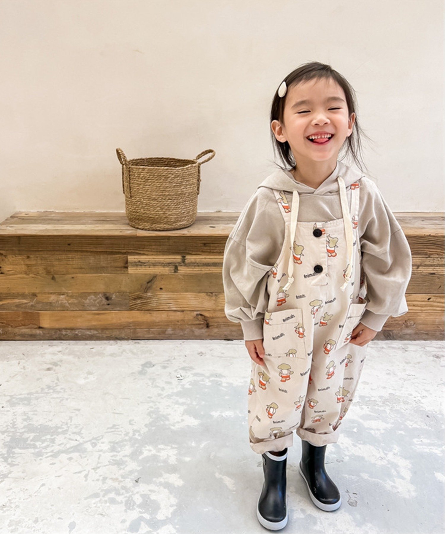 Милый комбинезон с принтом по всей поверхности Aimoha Kids, beige