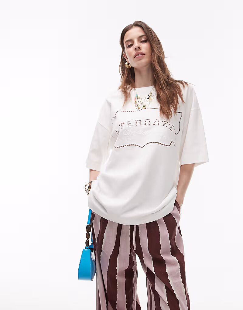 

Футболка La Terezza с вышивкой в стиле оверсайз Topshop белого цвета