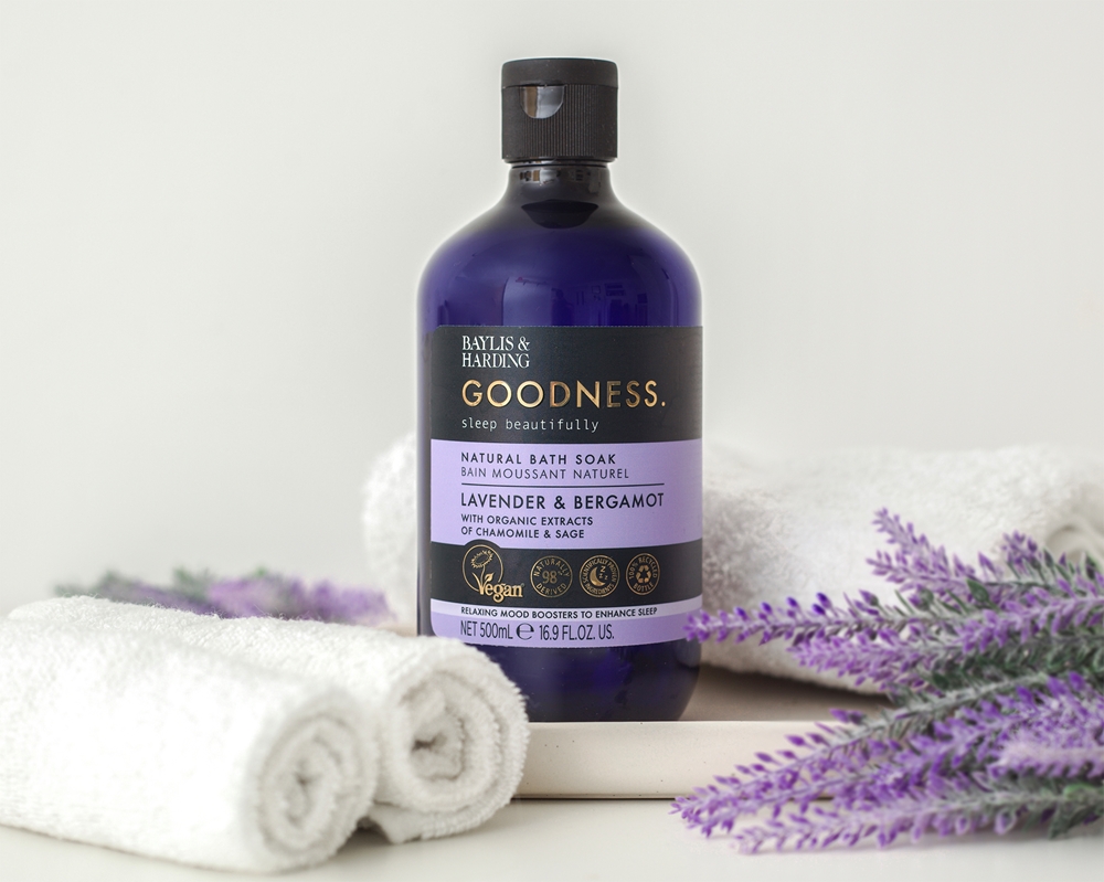 Пена для ванны Good Sleep Beautiful для лучшего сна Baylis & Harding, lavender & bergamot 500 мл — фото 2