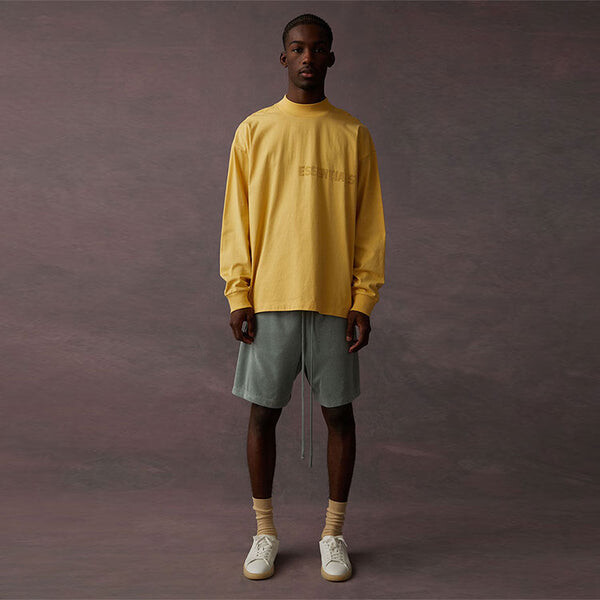 Футболка ss23 long sleeve logo tee 'light tuscan' Fear Of God Essentials, желтый — фото 4