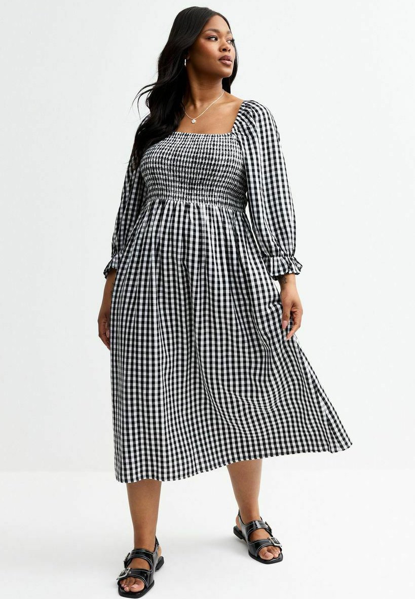 

Повседневное платье CURVES GINGHAM PRINT SHIRRED BUST MIDI New Look Curves, черный