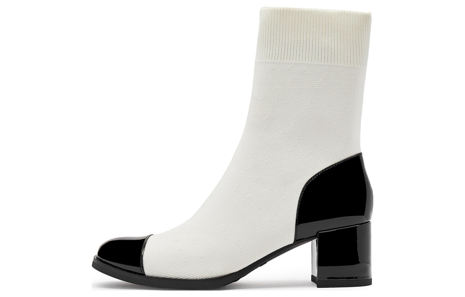 

Ботильоны женские Staccato, цвет Elegant Black