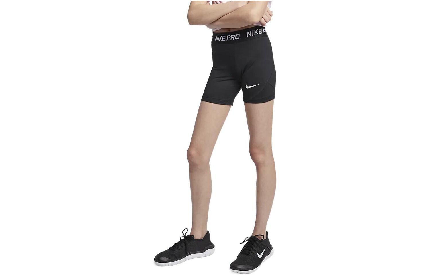 

Дети Шорты Nike, черный
