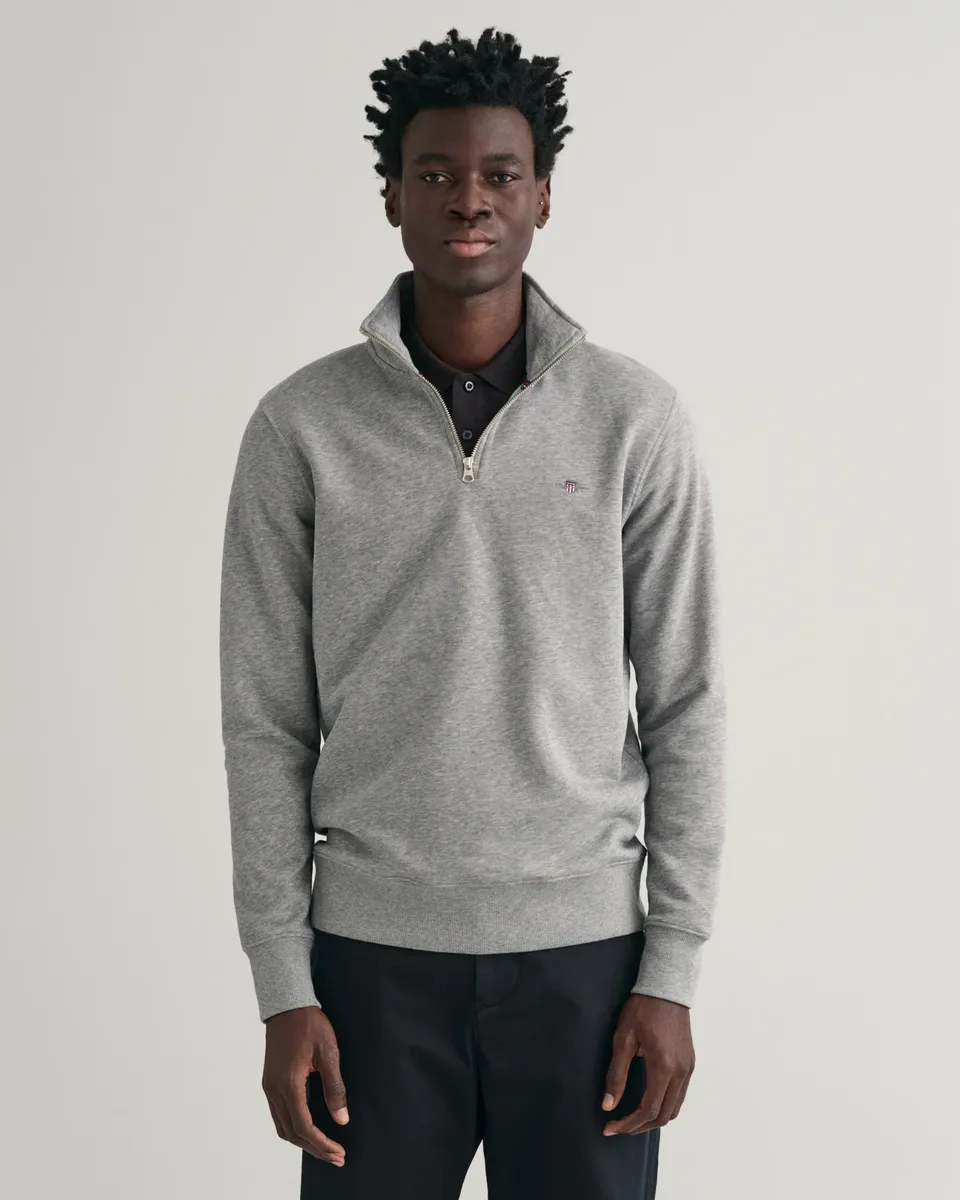 

Толстовка Gant "REG SHIELD HALF ZIP SWEAT" с вышитым логотипом на груди, серый