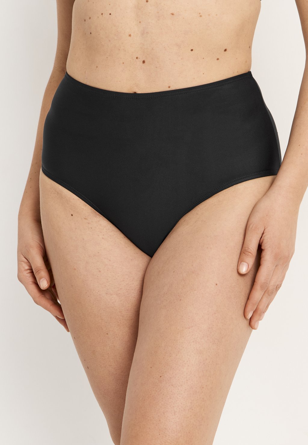 

Плавки для плавания HIGH WAIST Cellbes of Sweden, черный