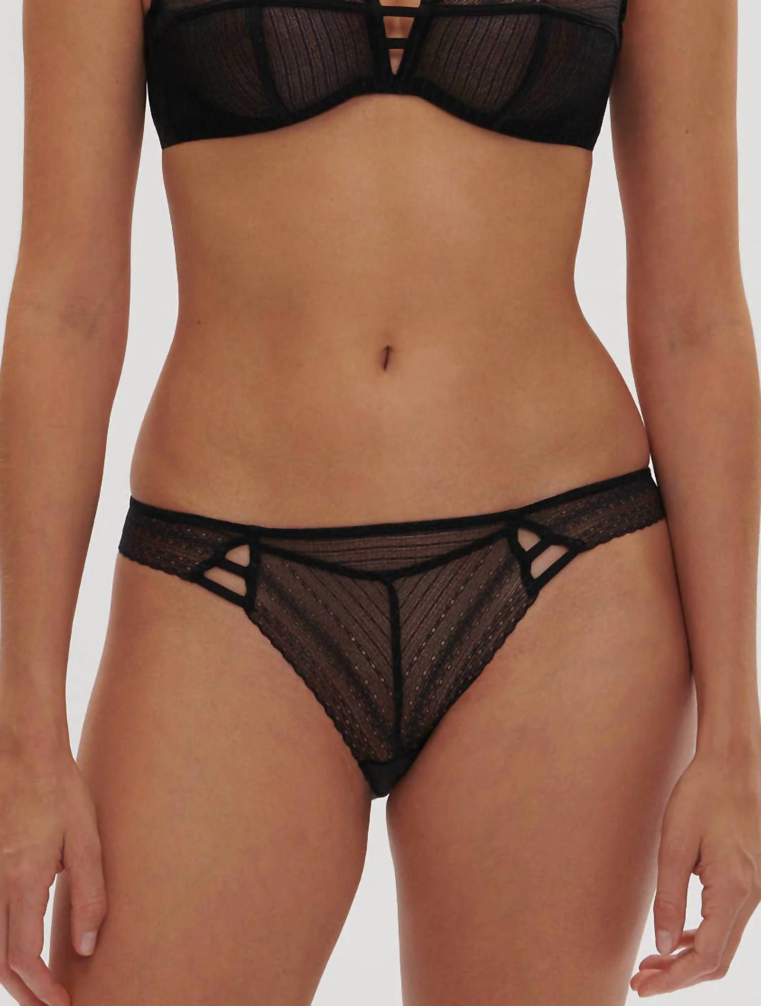 

Бикини Pia черное Simone Perele