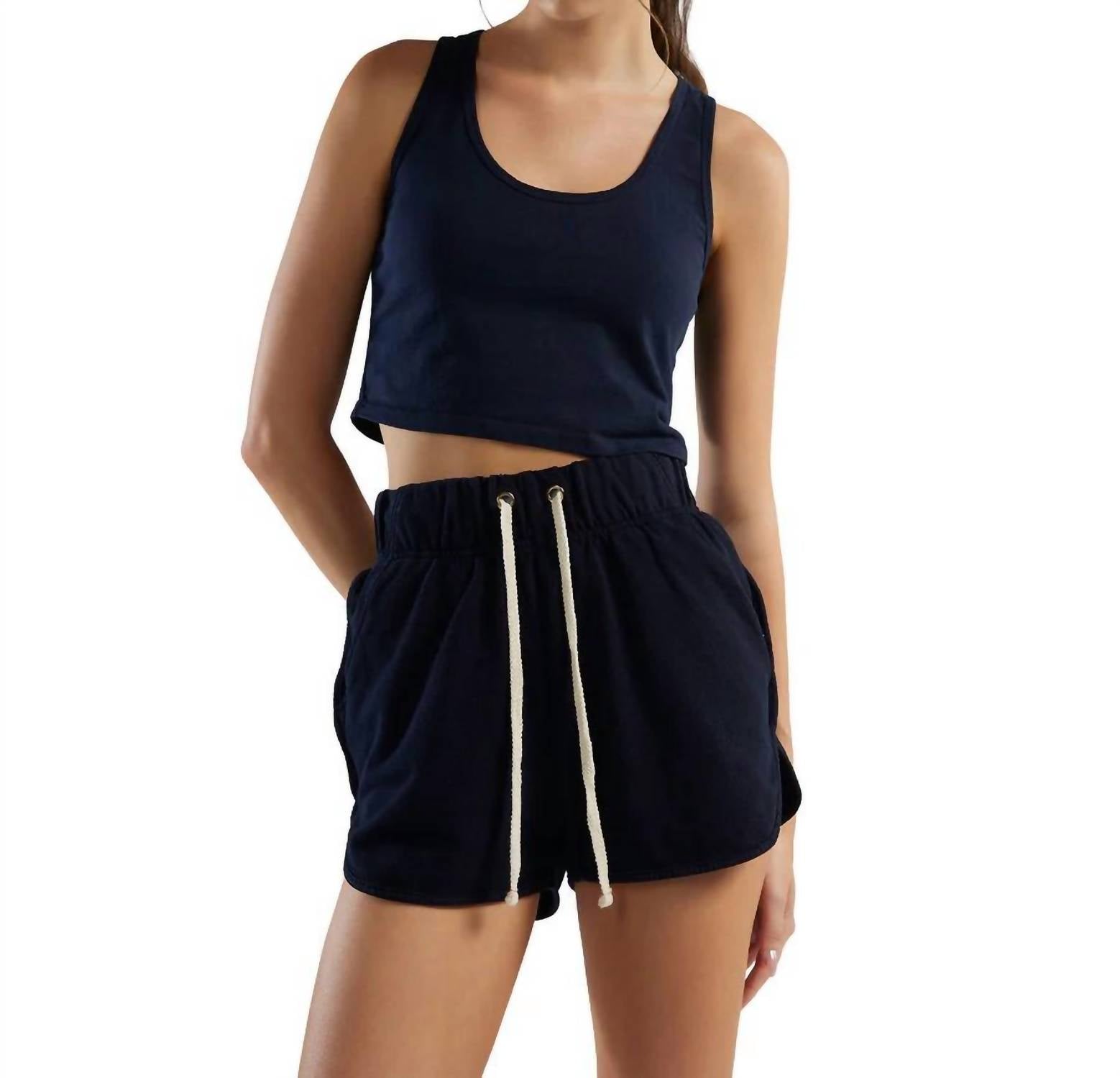 

Кроп-топ Kerry в темно-синем цвете LES TIEN