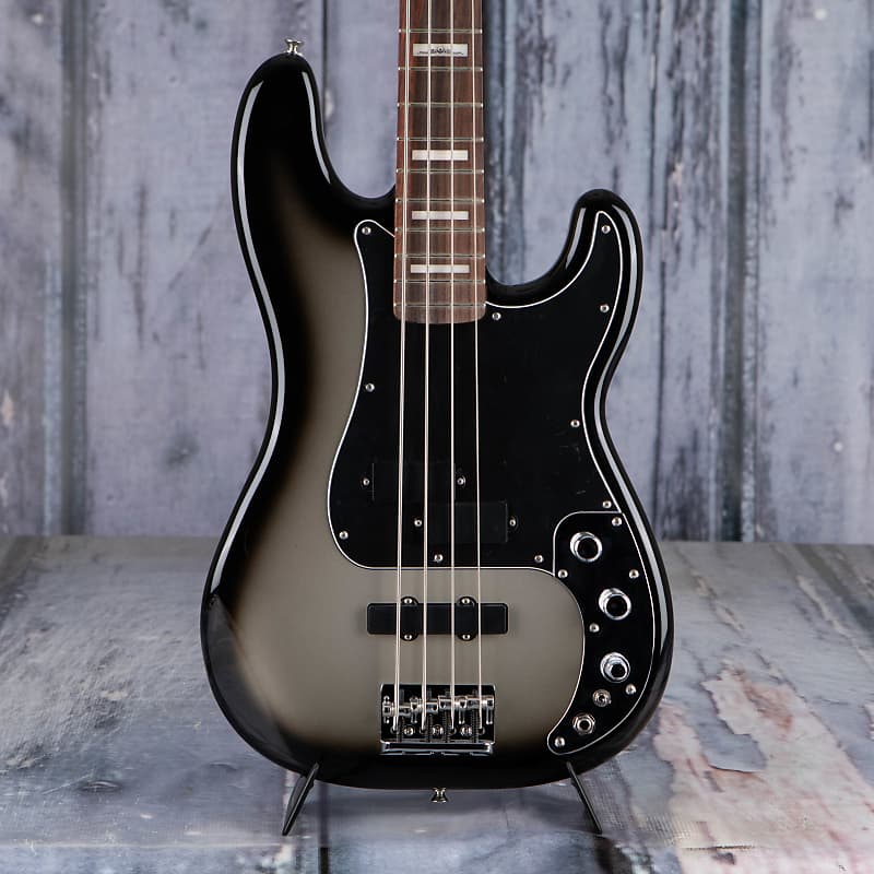 

Басс гитара Fender Troy Sanders Precision Bass, Silverburst