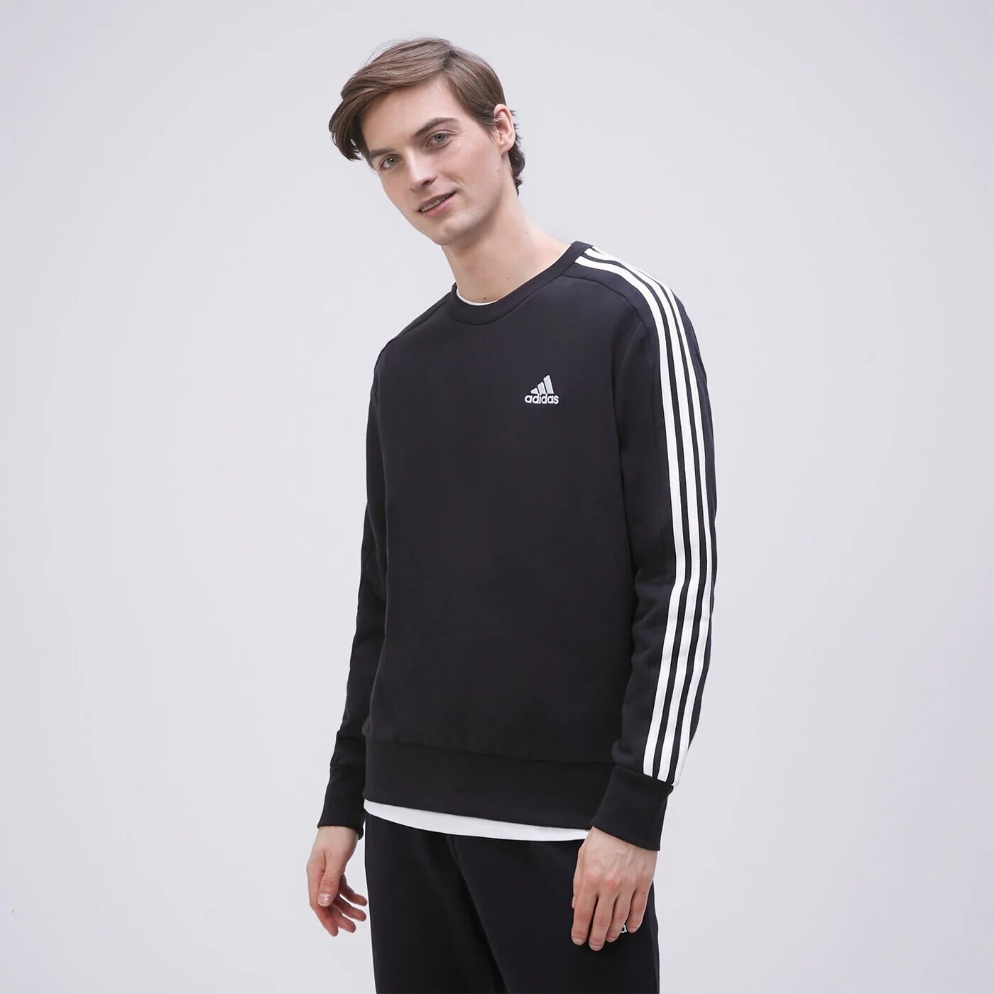 Свитшот Adidas Swt, черный — фото 2