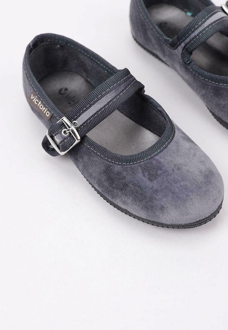 

Балетки с пряжкой ODA TERCIOPELO Victoria Shoes, серый