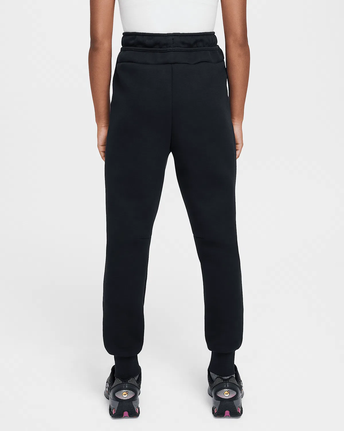 Джоггеры для девочек Nike Sportswear Tech Fleece, Black/Black/Black/Black — фото 2