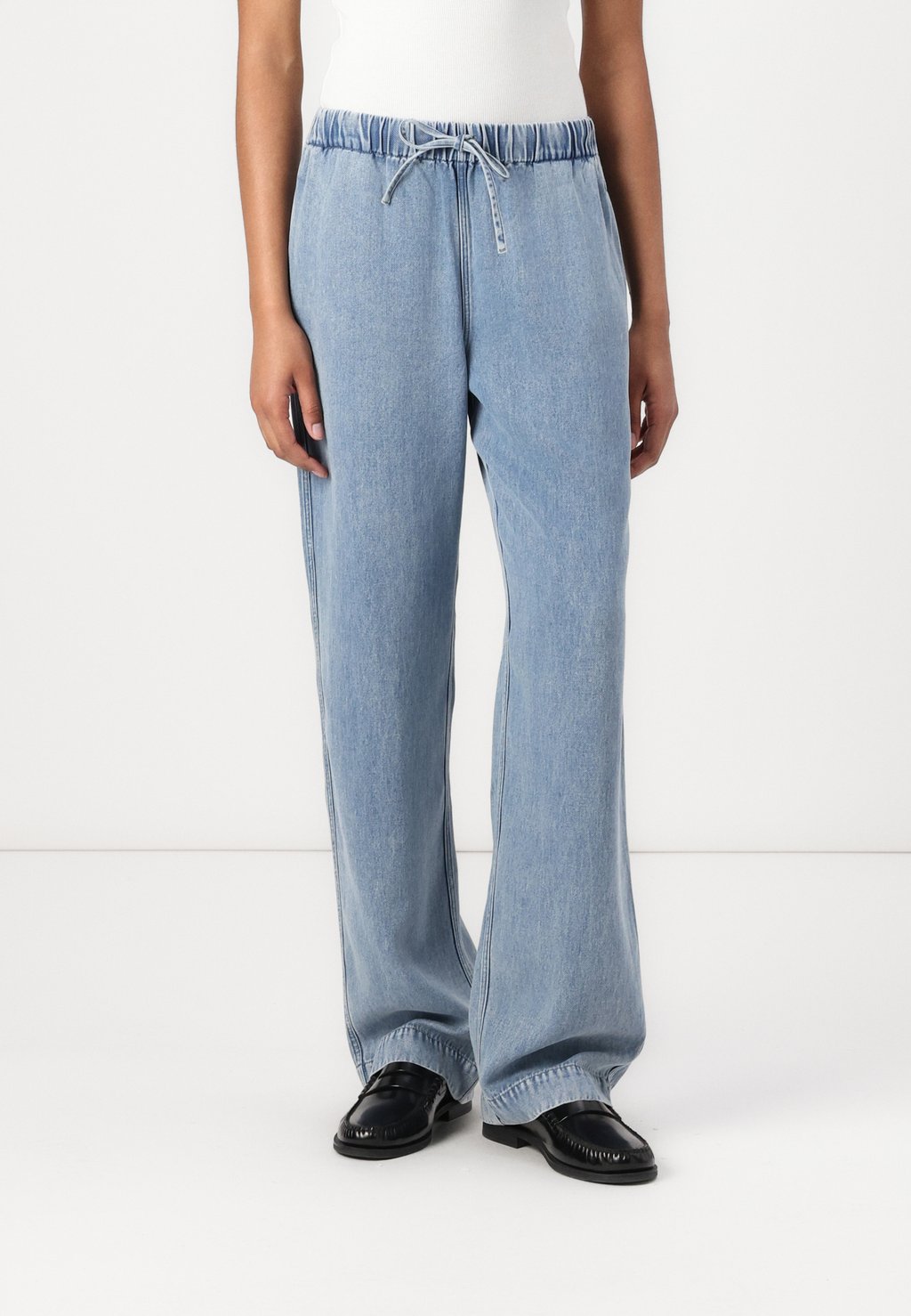 

Джинсы свободного кроя HOYSA Samsøe Samsøe, цвет Denim Blue