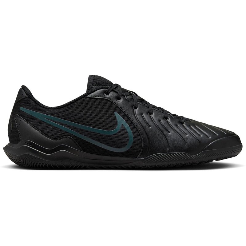 

Футбольные бутсы Legend 10 Club IC Nike, мультиколор