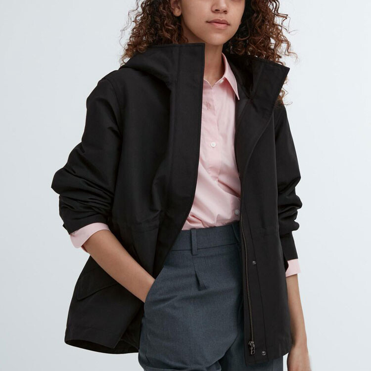 Куртка Uniqlo Mountaineering Waterproof, 09 черный — фото 3