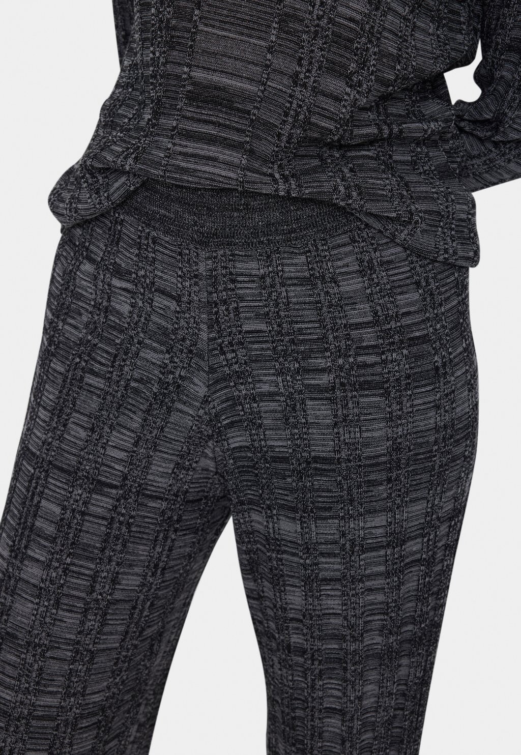 

Брюки GWENSZ Saint Tropez, цвет Mottled Light Grey