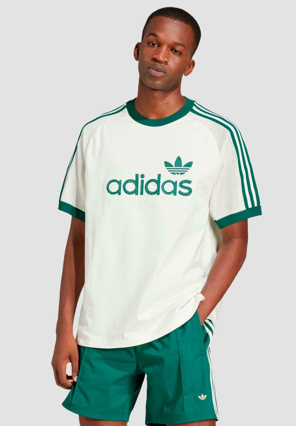 

Футболка с принтом PREM Adidas Originals, белый