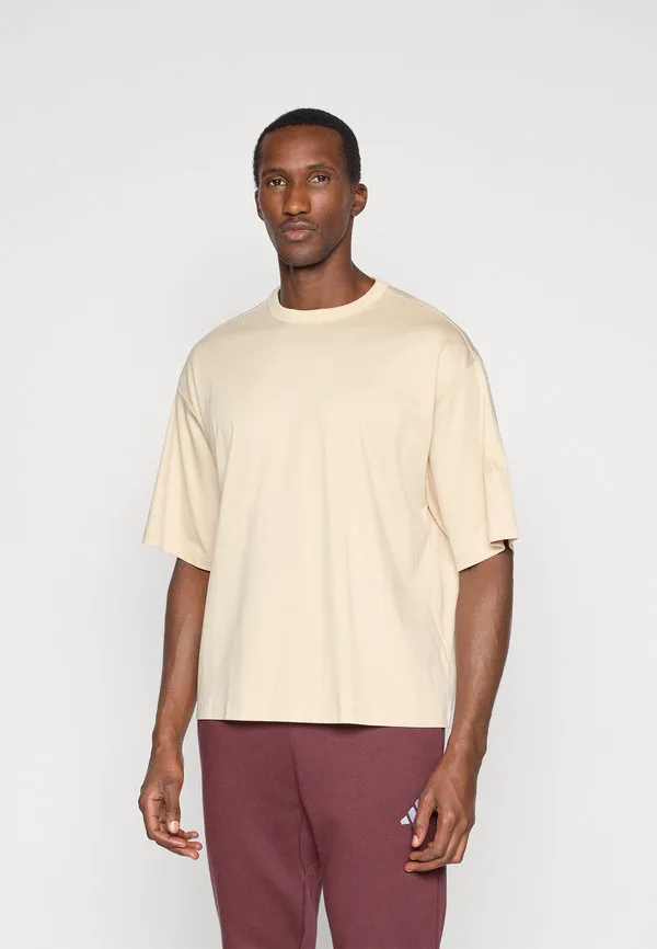 Простая футболка Adidas Sportswear, Crystal Linen