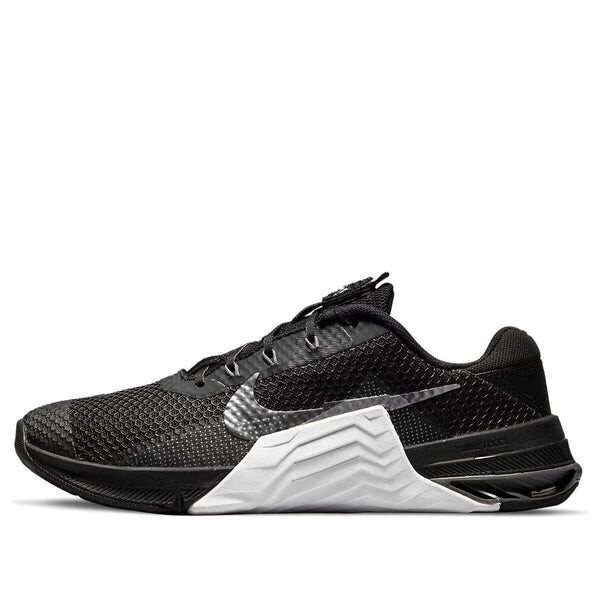 

Кроссовки меткон 7 Nike, черный
