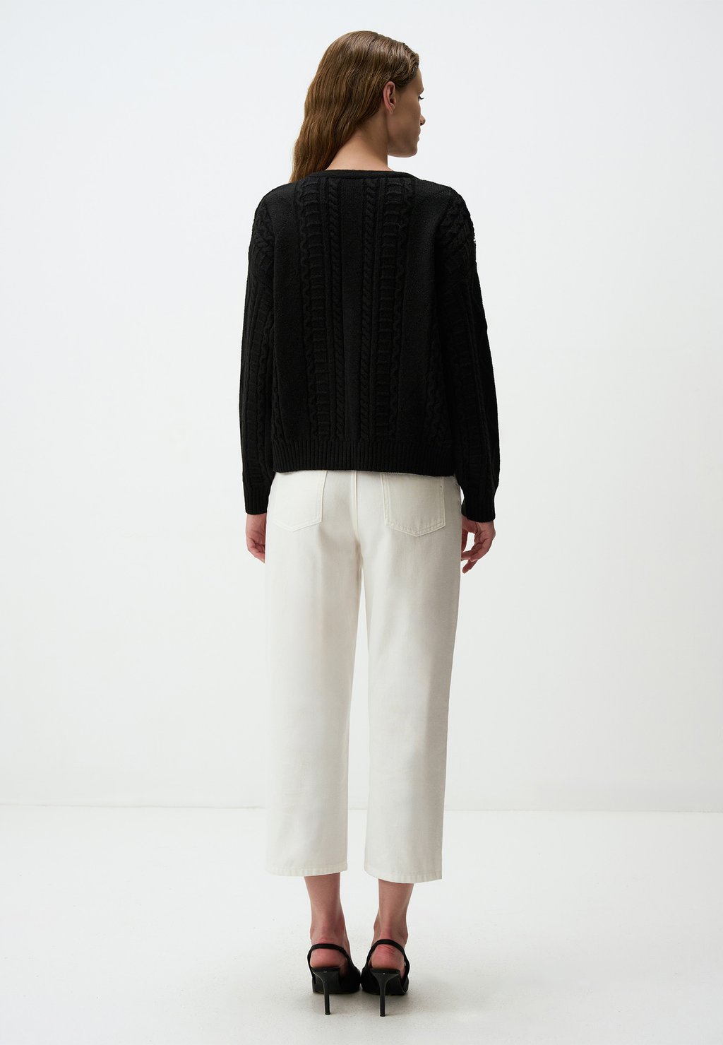 

Кардиган V-NECK LONG SLEEVED Jimmy Key, черный