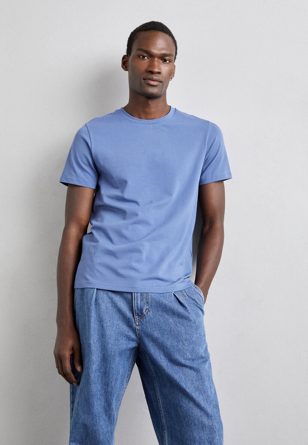 

Футболка с принтом TEE Filippa K, цвет paris blue