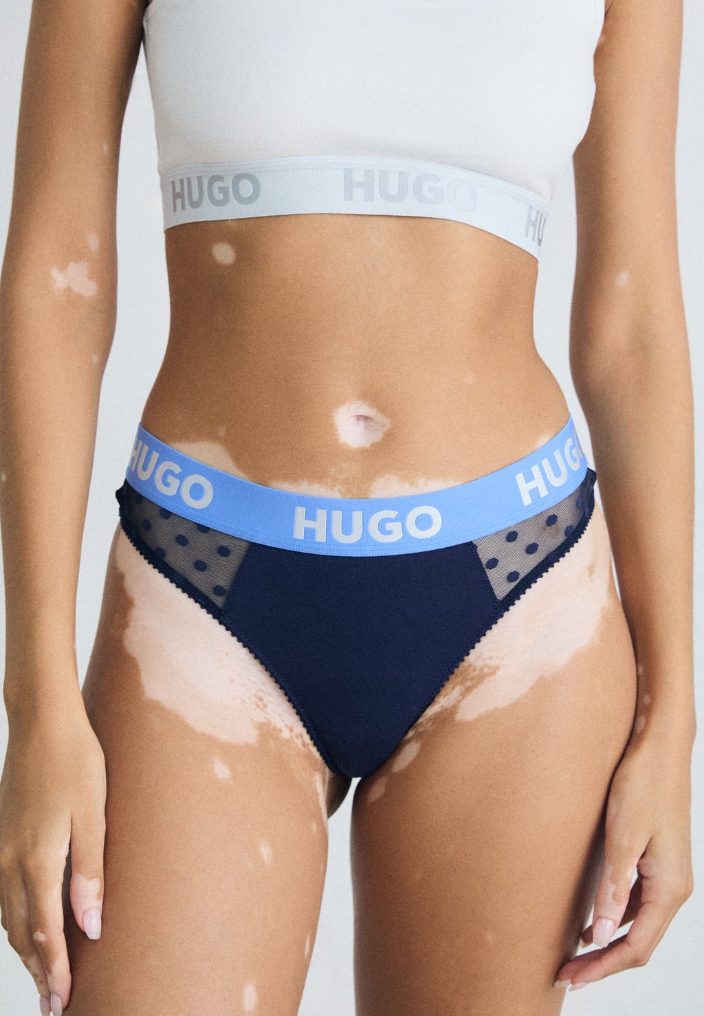 

Стринги THONG DESIGN HUGO, черный