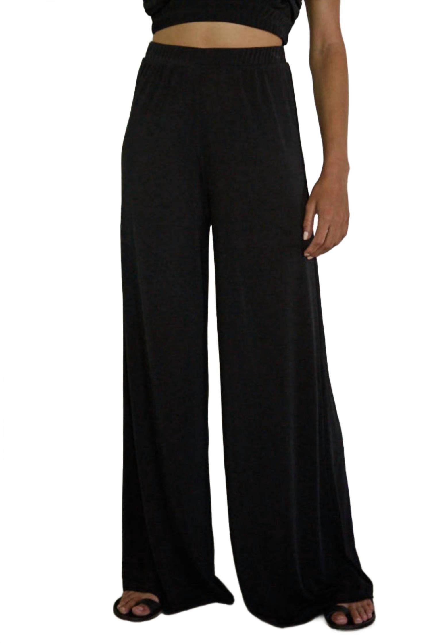 

By Together Широкие брюки Flow With Me, черные