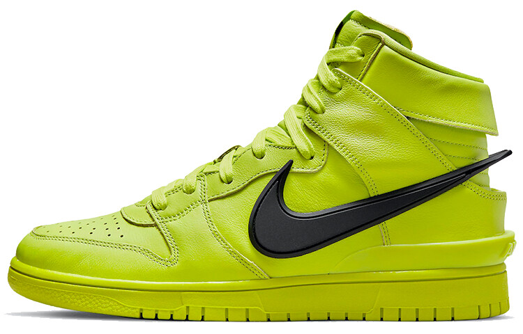 

AMBUSH x Nike Dunk High Flash Lime