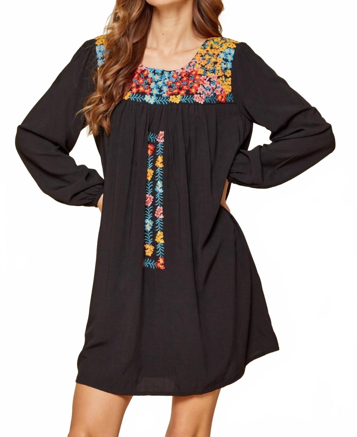 

Платье с длинными рукавами и цветочной вышивкой, черное Andree By Unit, черный