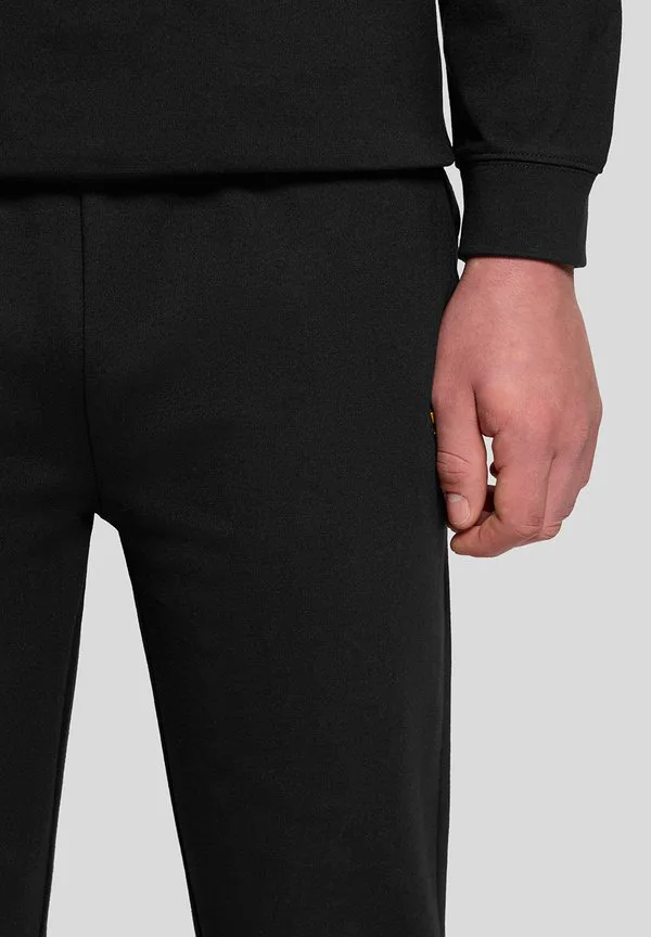 Многослойные спортивные штаны Lyle & Scott, Jet Black — фото 4