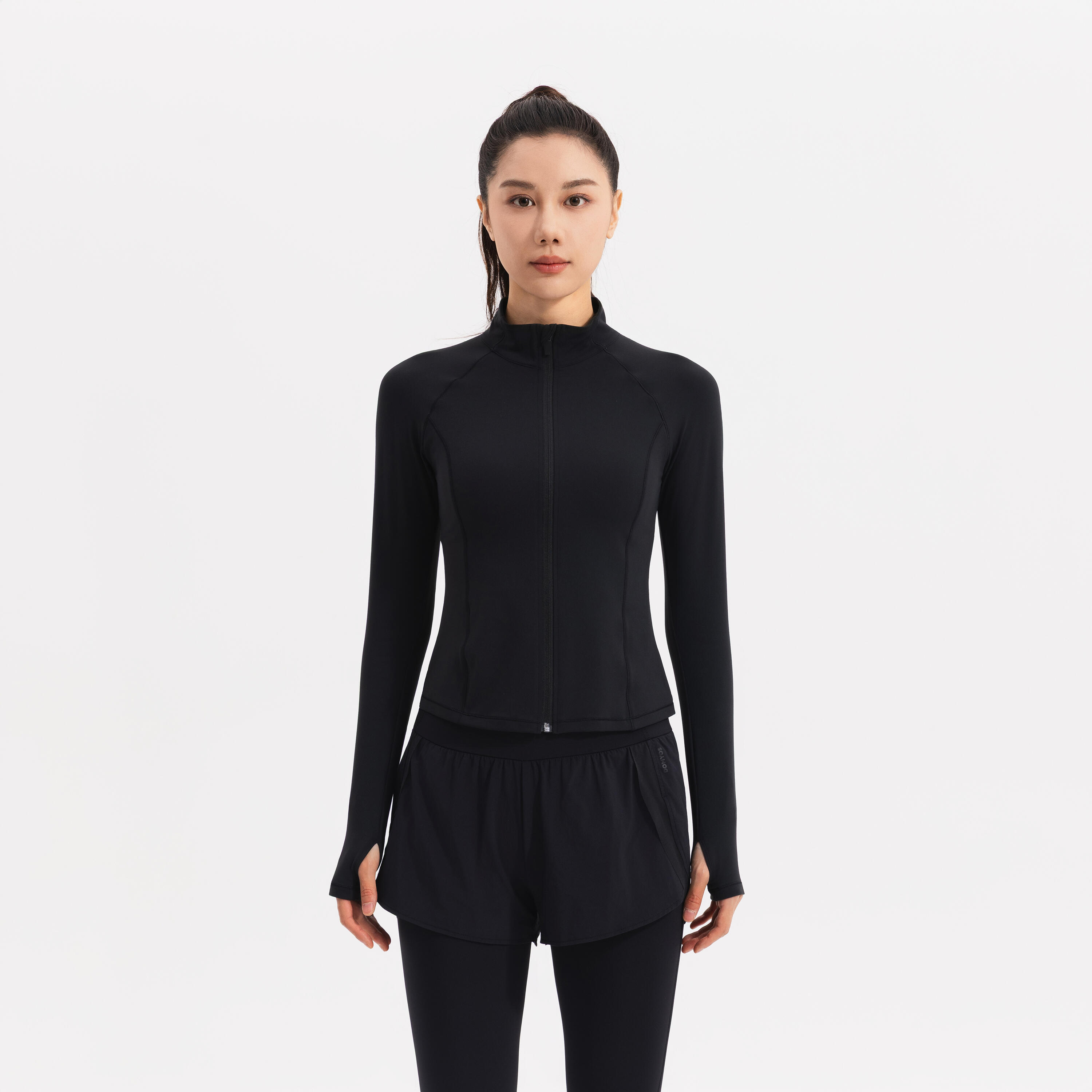 

Женская базовая тренировочная куртка с молнией Decathlon