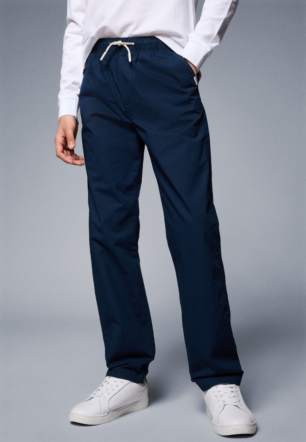 

Брюки REGULAR PULL ON PANT Tommy Hilfiger, темно-синий