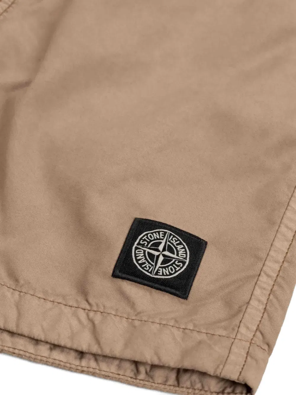 Плавки с нашивкой в виде логотипа Stone Island Junior, нейтральный — фото 2