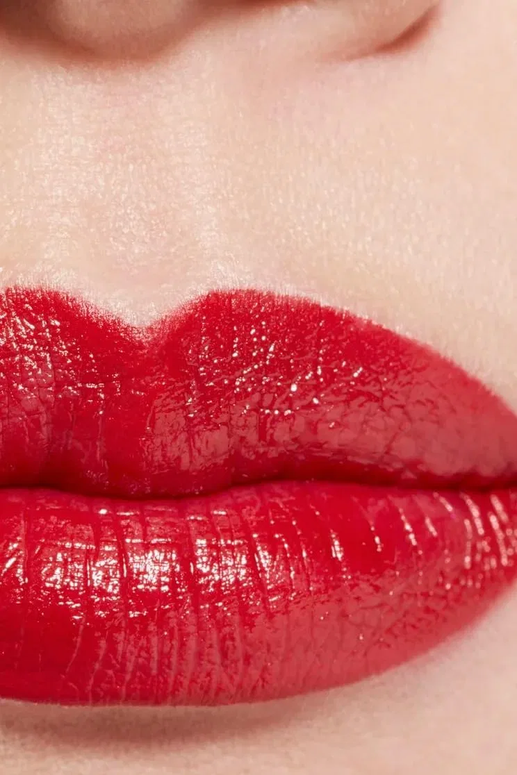 Помада для губ блестящая CHANEL Rouge Allure Rextre, оттенок Rouge Puissant, 2 г — фото 4