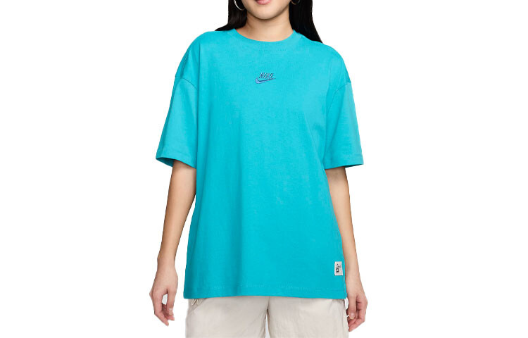 

Футболка женская Star Blue Nike