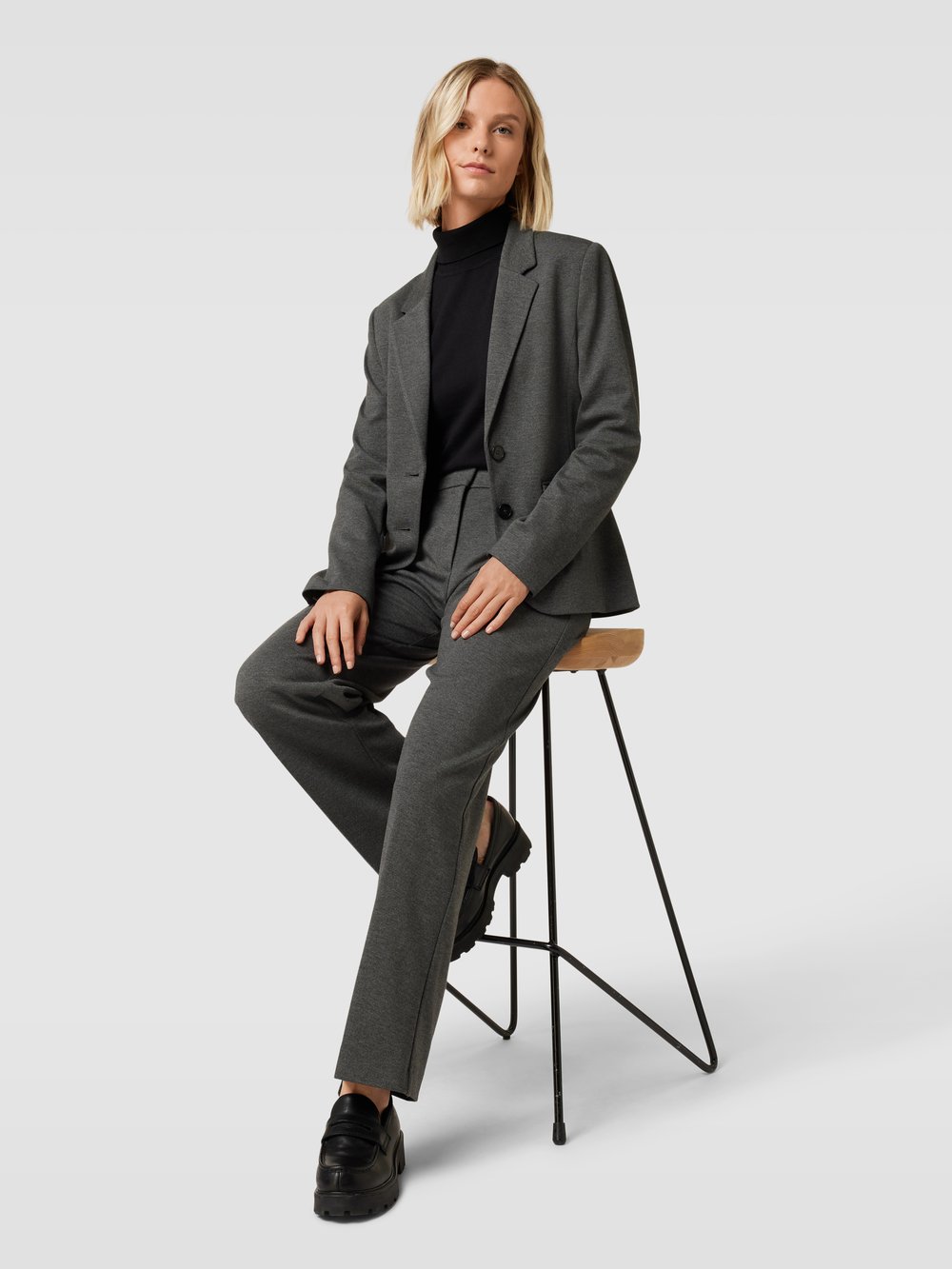 

Блейзер с застежкой на пуговицы s.Oliver BLACK LABEL