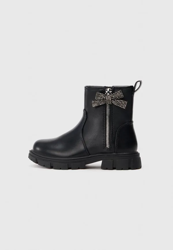 Классические ботильоны Friboo, Black