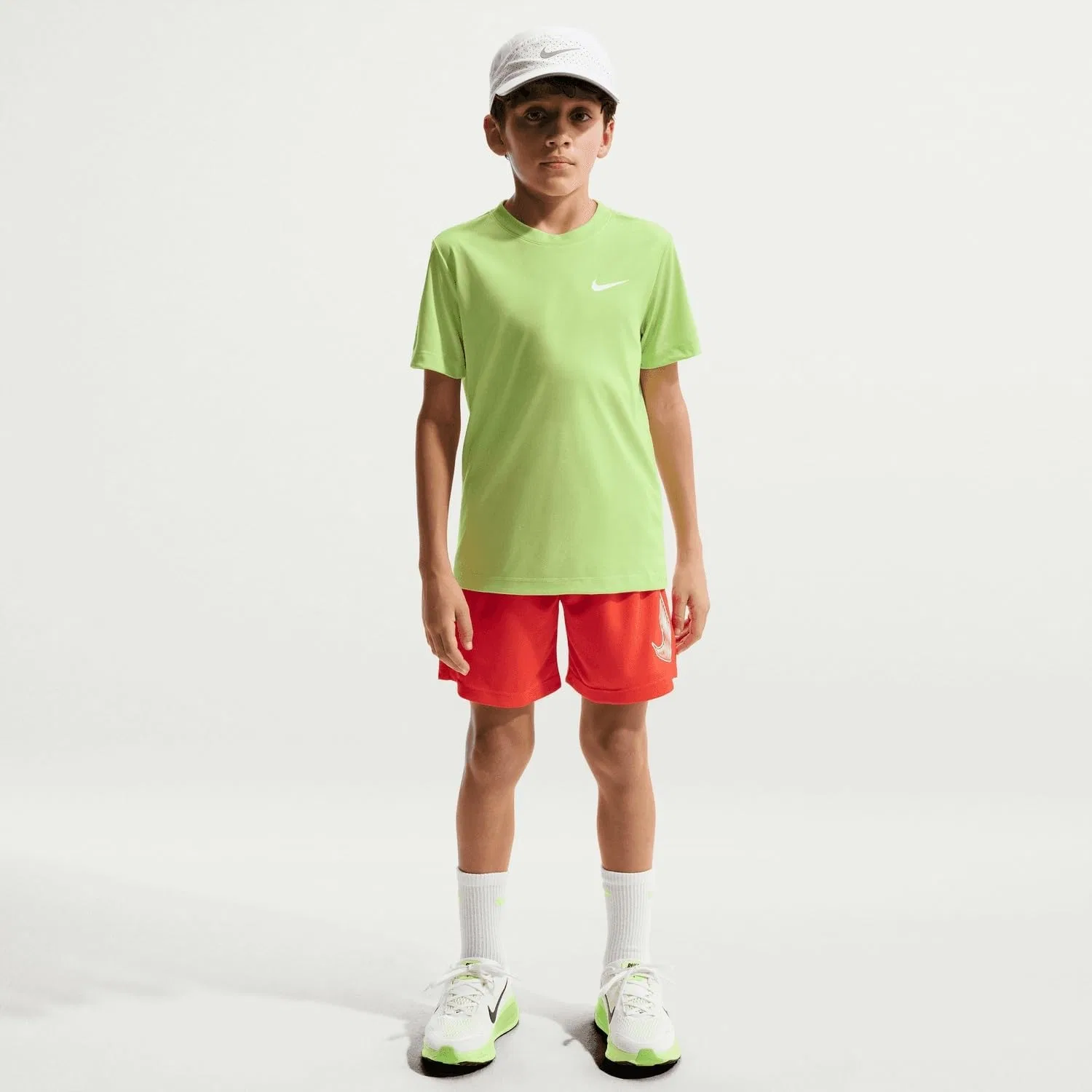 Футболка Nike Legend Dri-FIT, Light Liquid Lime — фото 3