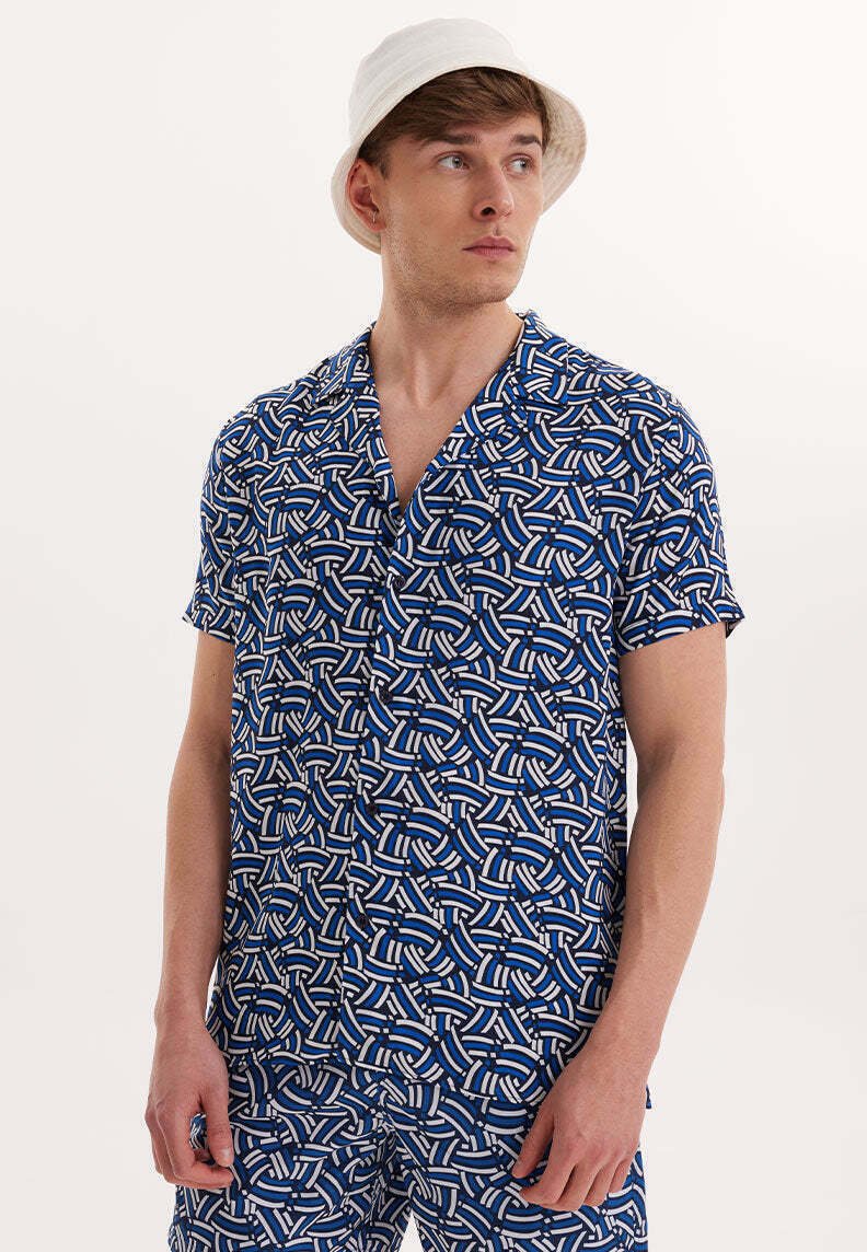 

Рубашка Wmhawaii Printed WESTMARK LONDON, цвет blue navy aop