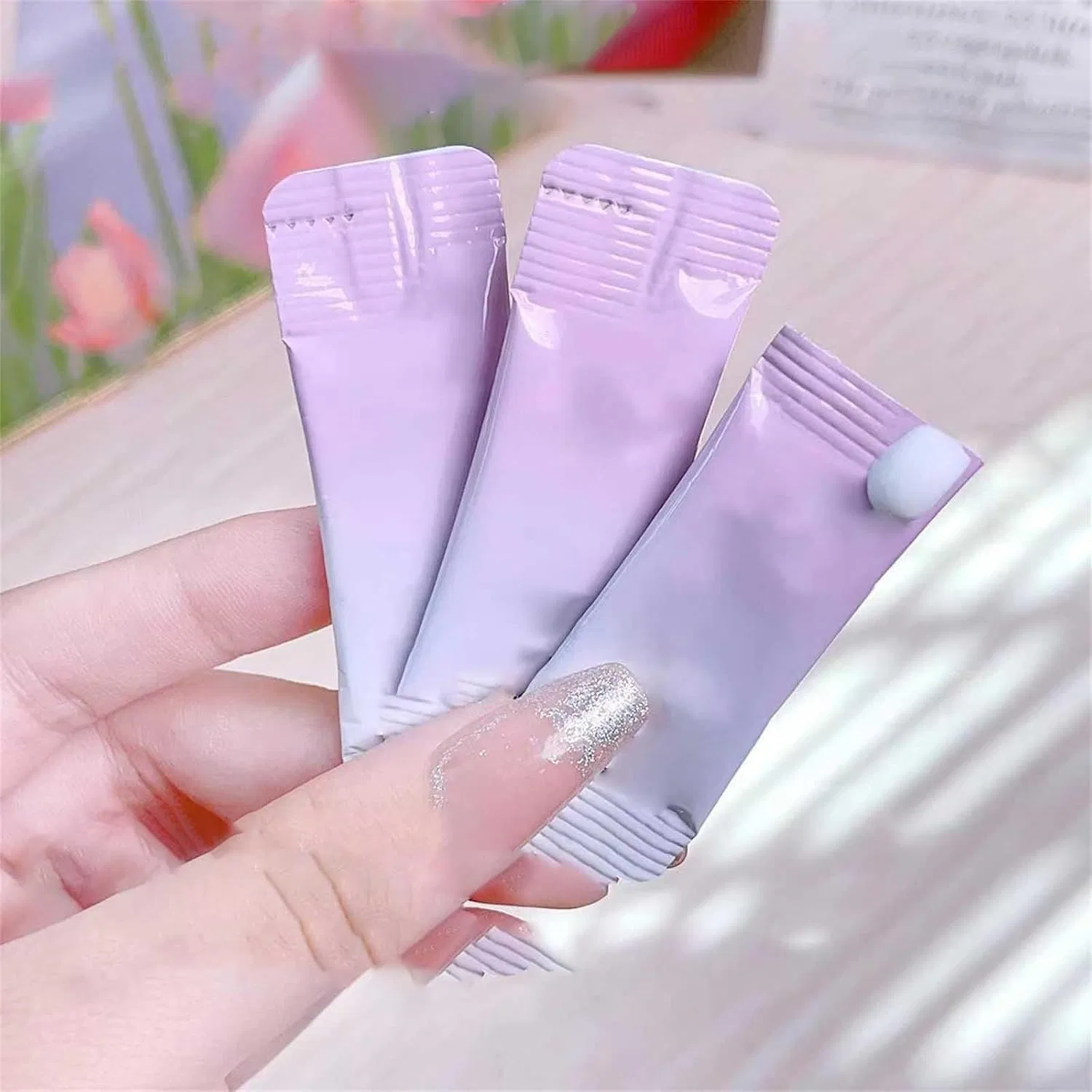 Солнцезащитный крем Portable Sunscreen Generic 20 шт., 80 мл, белый — фото 2