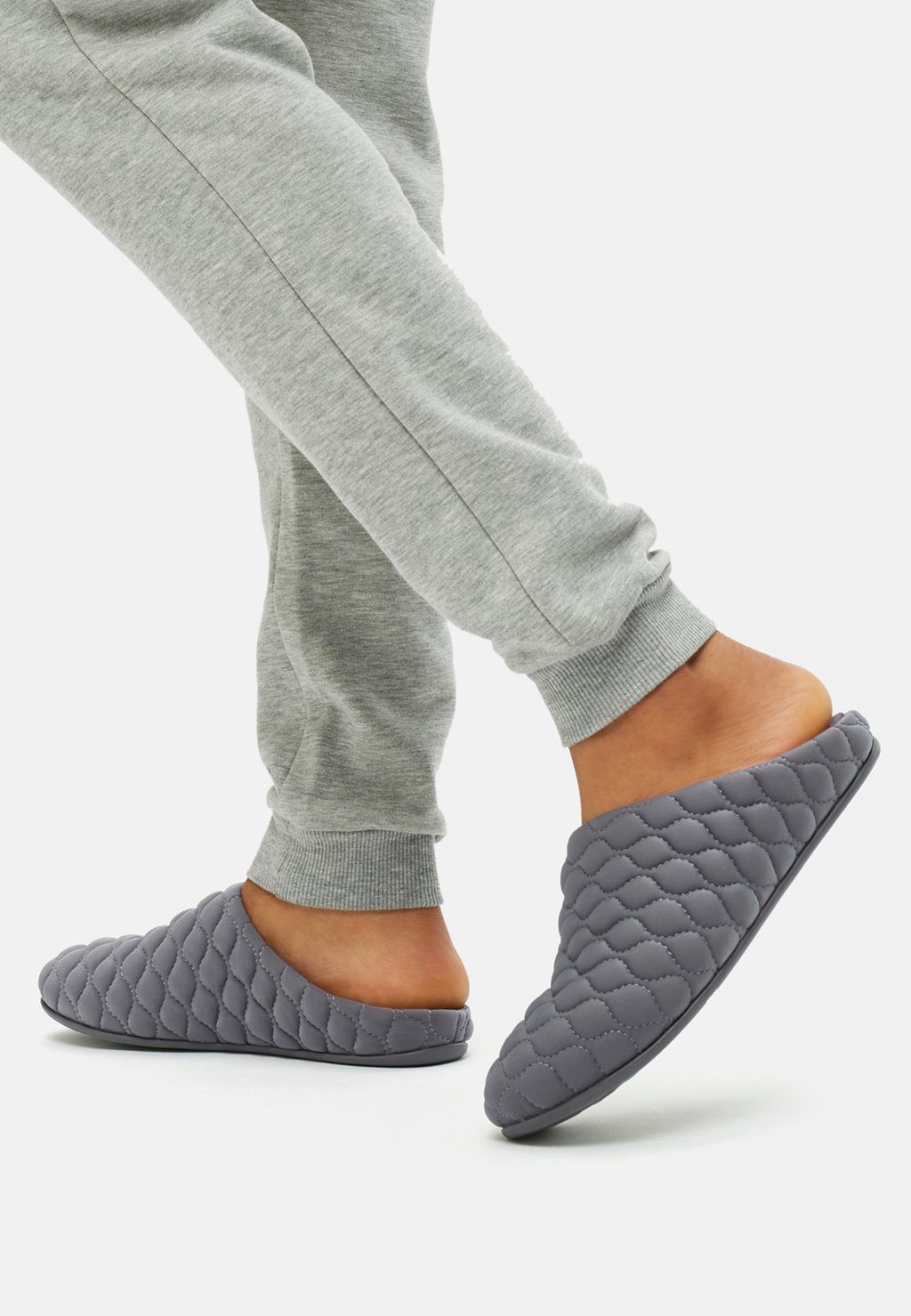 

Тапочки FitFlop, серый