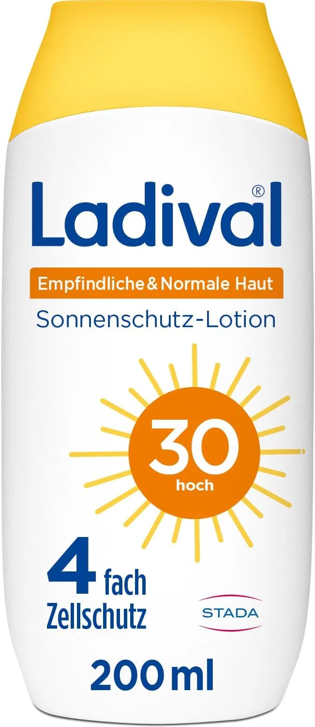 Солнцезащитный лосьон SPF 30 для чувствительной и нормальной кожи от Ladival Ladival