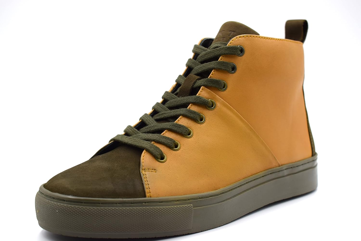 

Мужские высокие кроссовки на шнуровке Nekta /Ke'Nekt/, черный/оливковый