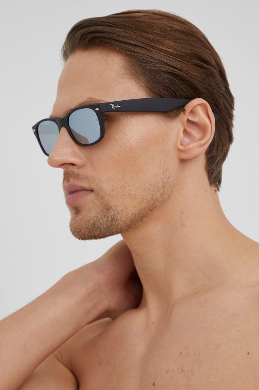 

НОВЫЕ очки WAYFARER Ray-Ban, черный