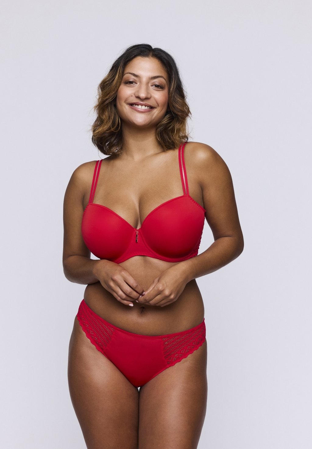 

Бюстгальтер на косточках TWIST EAST END PADDED PrimaDonna, красный