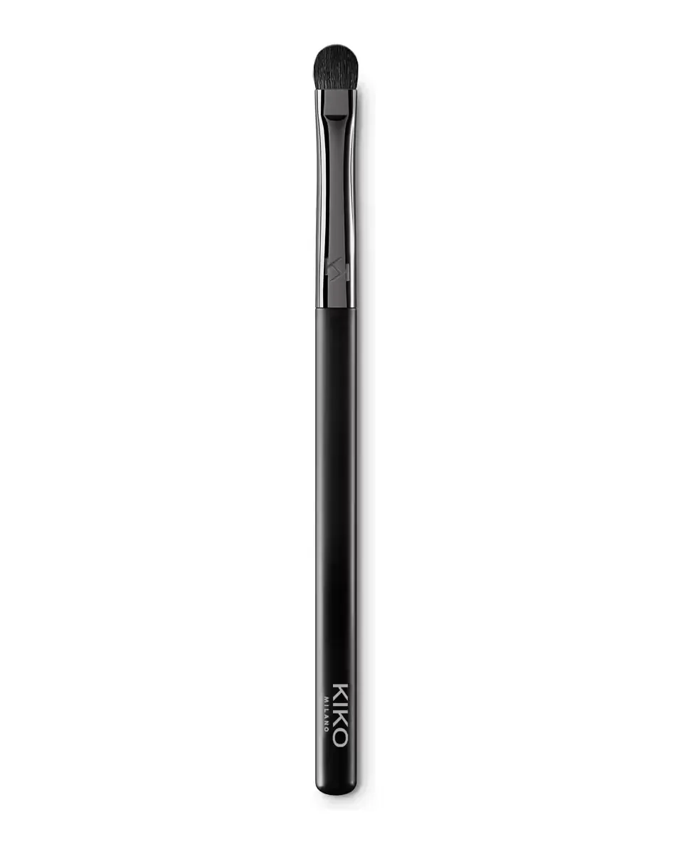 Кисть для контура глаз Eyes 52 Powder Shader Brush Kiko Milano