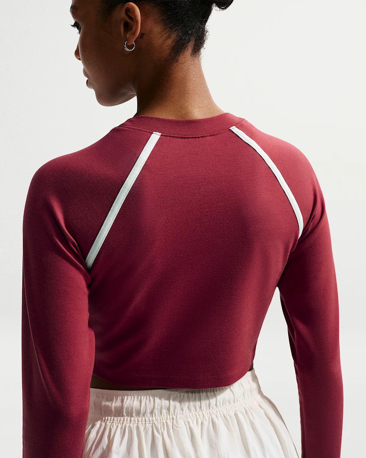 Женский облегающий топ с длинным рукавом Nike Sportswear, Team Crimson/Team Crimson/Chalk/Chalk — фото 2