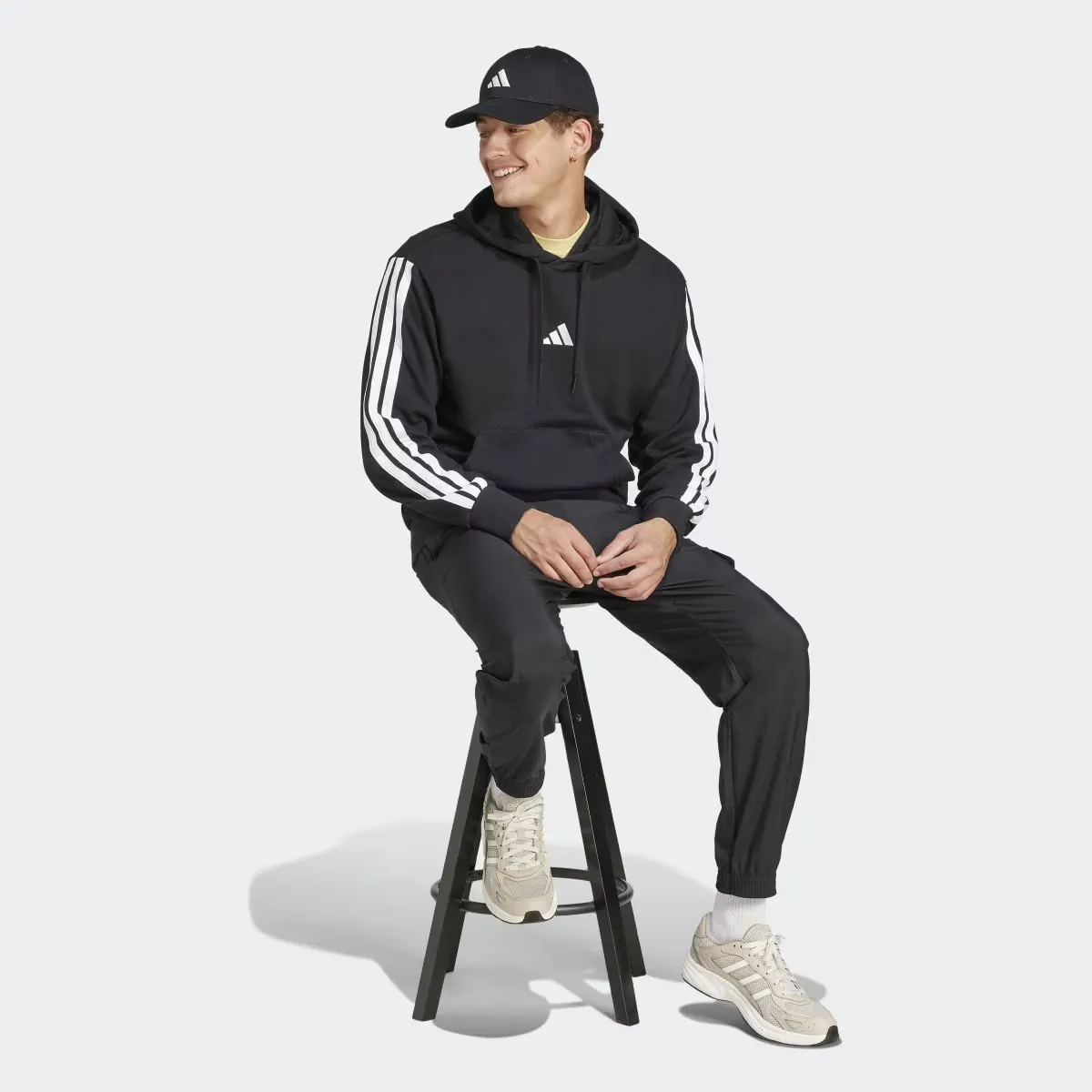 Men's Essentials Французская махровость 3 полоски Adidas Толстовка с капюшоном, чёрный — фото 4
