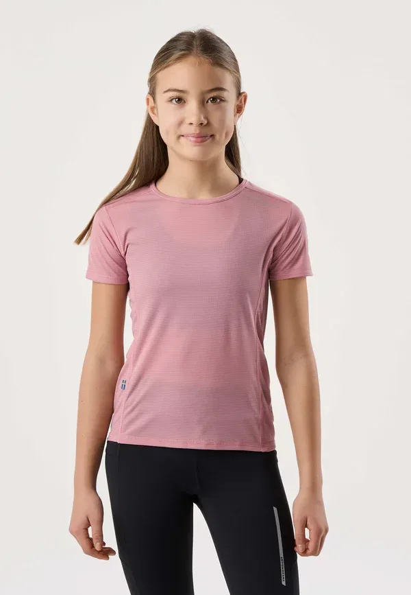 Футболка Swedemount Ultra light tee girl basic t-shirt, пыльно-розовый — фото 2