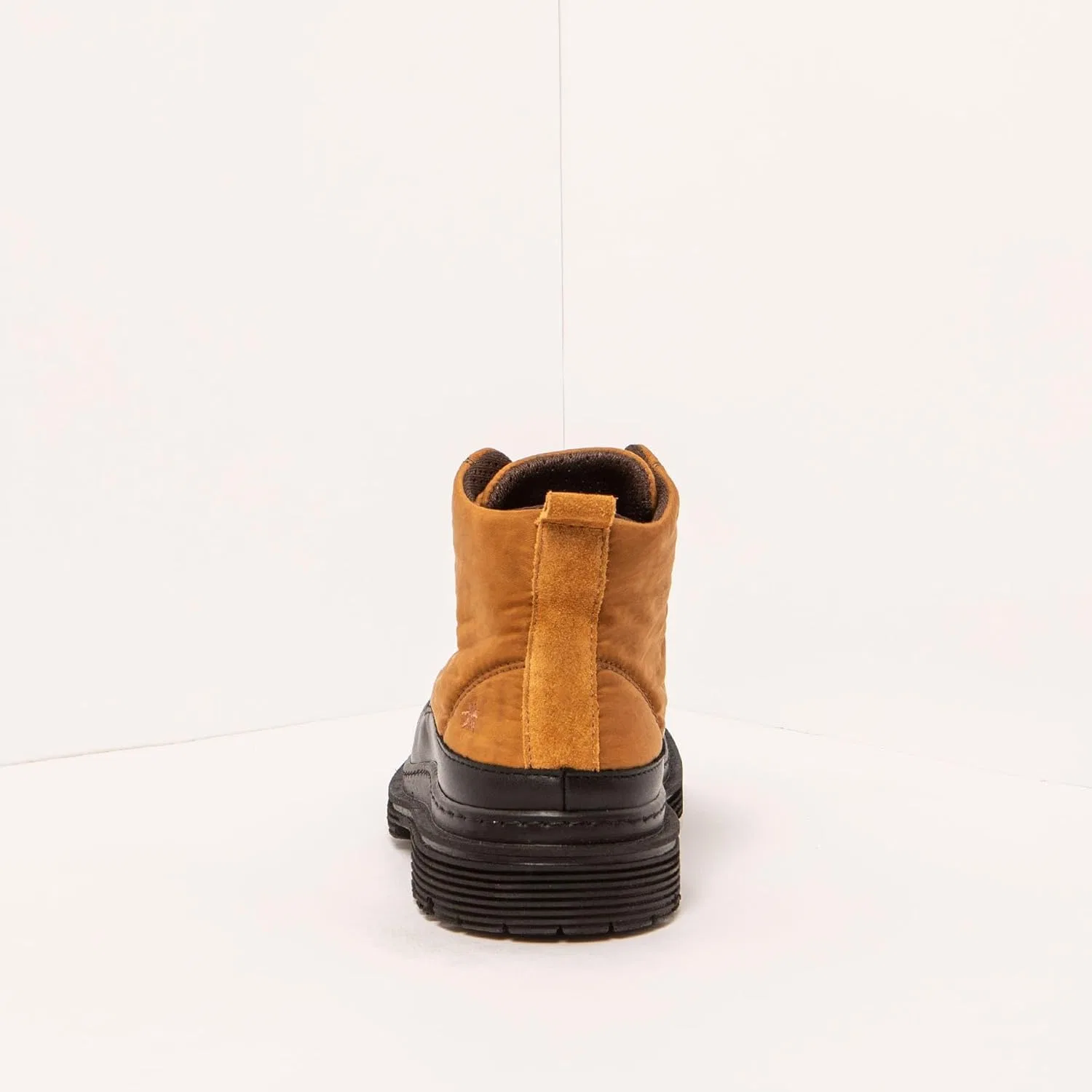 Ботинки ART Unisex 1895 Birmingham Fashion Boots, Black Leather — фото 4